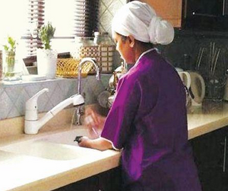 لائحة العمالة المنزلية راحة اسبوعية للعاملة ومكافأة نهاية الخدمة